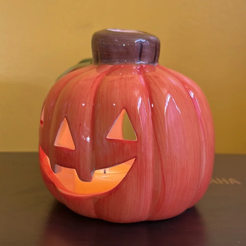 Jack o lantern candle holder - Picture 3 of 5